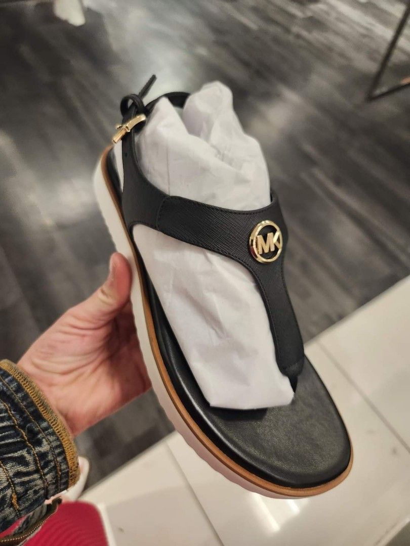 MK Judy Thong Sandals - US6,7,8,9, Women's Fashion, Footwear, Flats \u0026  Sandals on Carousell