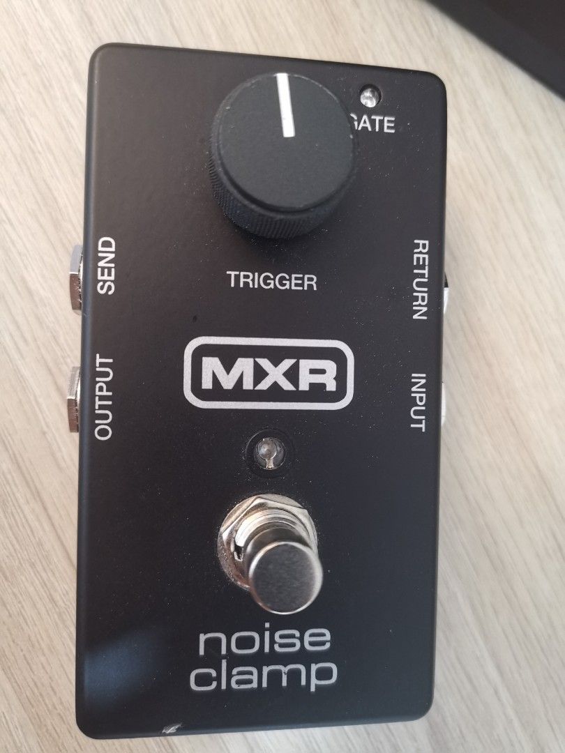 Mxr noise clamp noise gate pedal, Hobbies & Toys, Music & Media