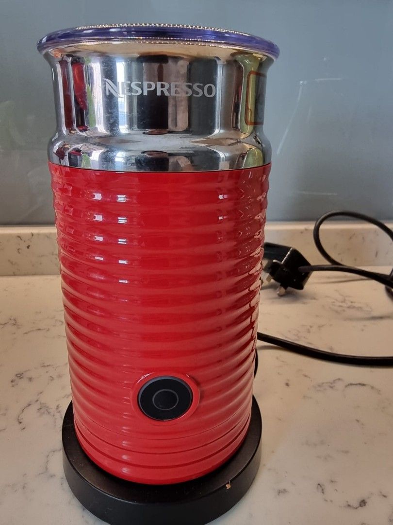 Nespresso Milk Frother, TV & Home Appliances, Kitchen Appliances