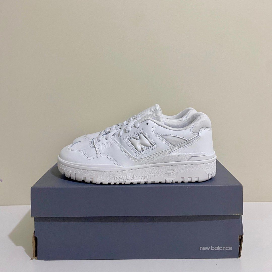 550 Triple White sneakers