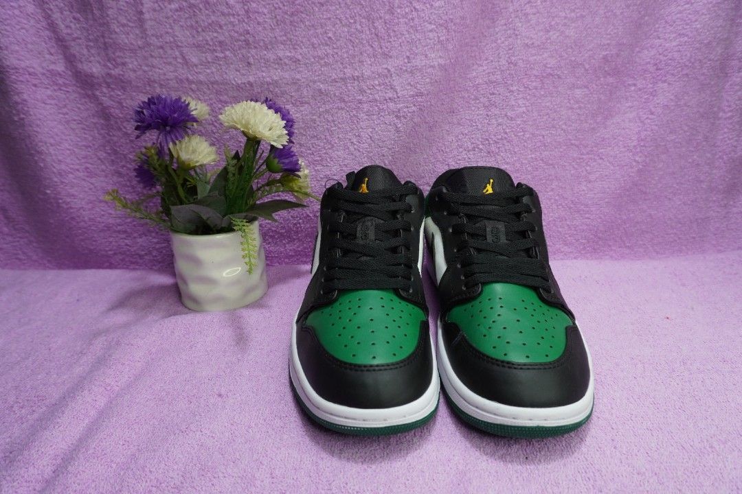 Nike Air Jordan 1 Low Green Toe 553558-371 Size 44 Insole 28 cm