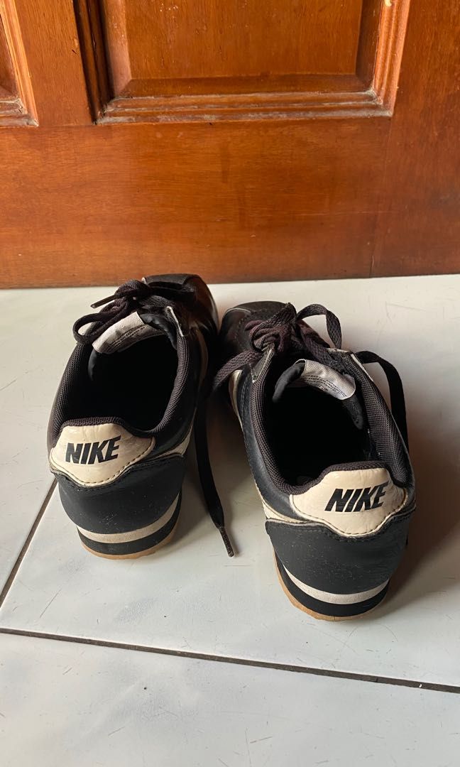 ciri nike cortez original