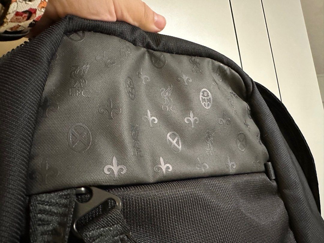 liverpool backpack nike