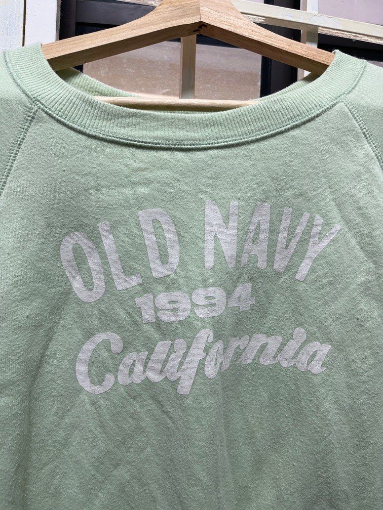 Old navy 1994 outlet sweatshirt