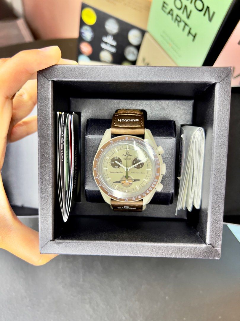 Omega x Swatch Moonswatch Mission to Saturn