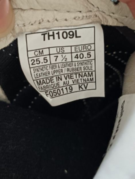 onitsuka tiger th109l