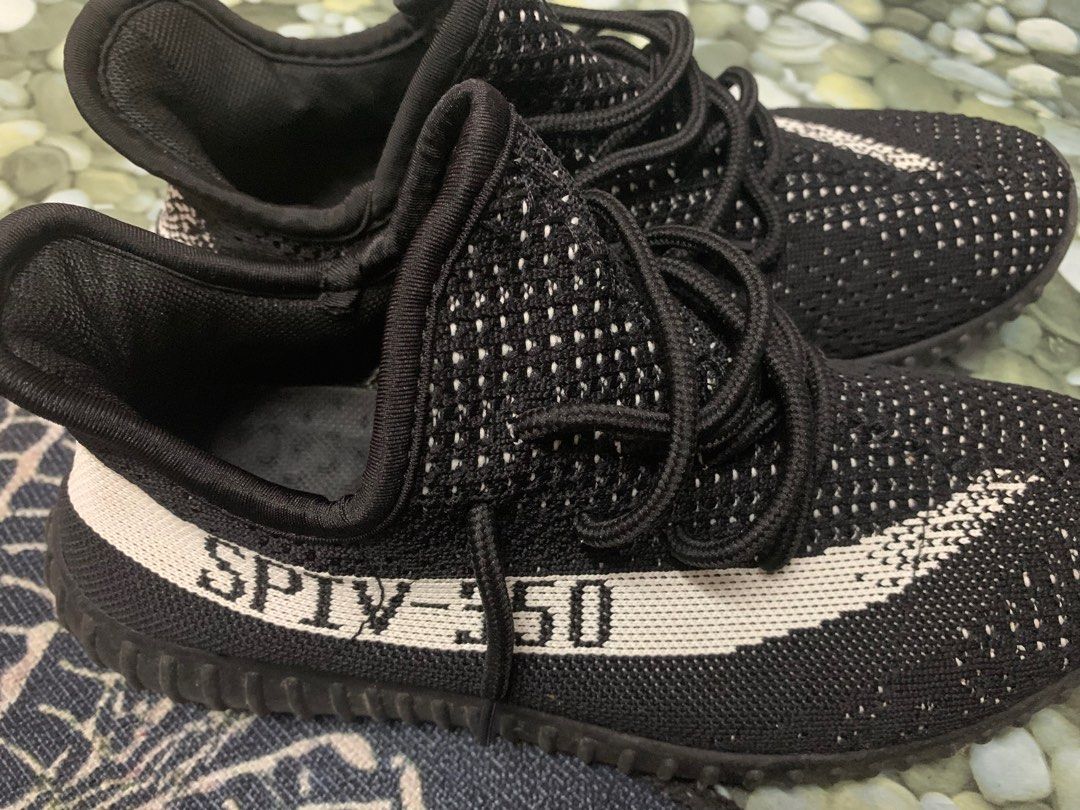 Yeezys under 150 2025
