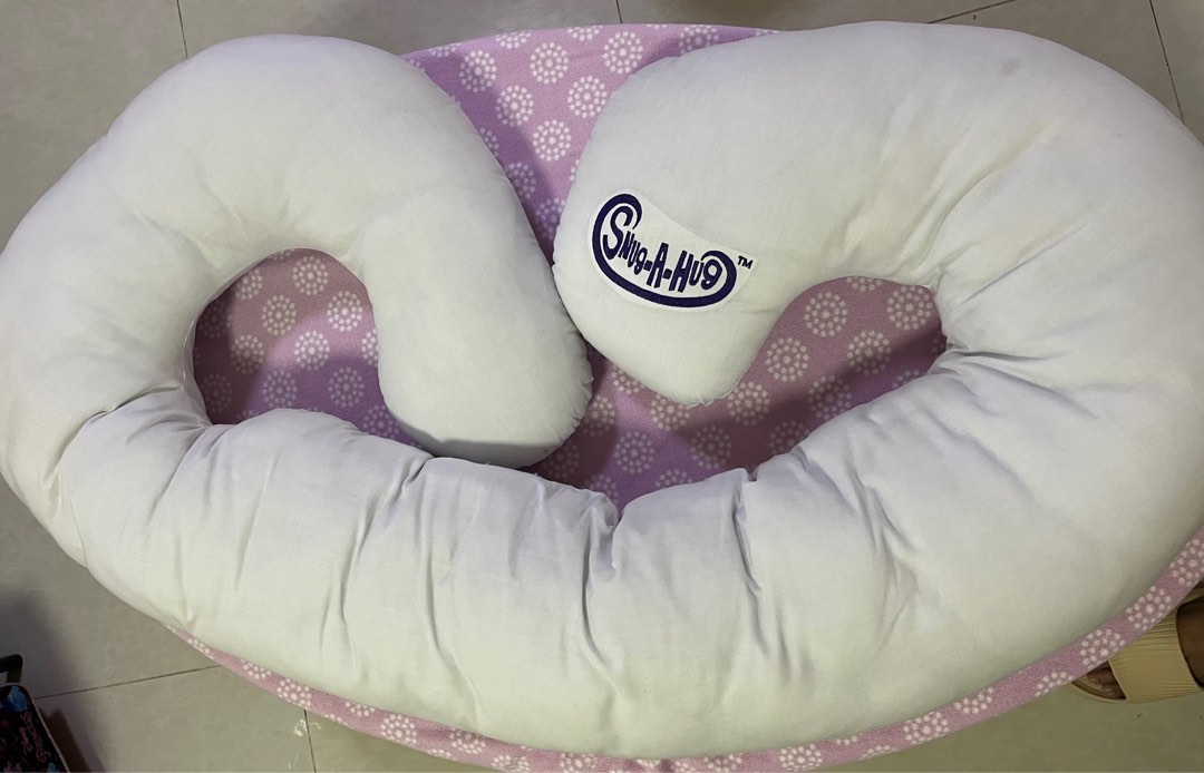 Original Snug A Hug Maternity Pillow / Breastfeeding Pillow on Carousell