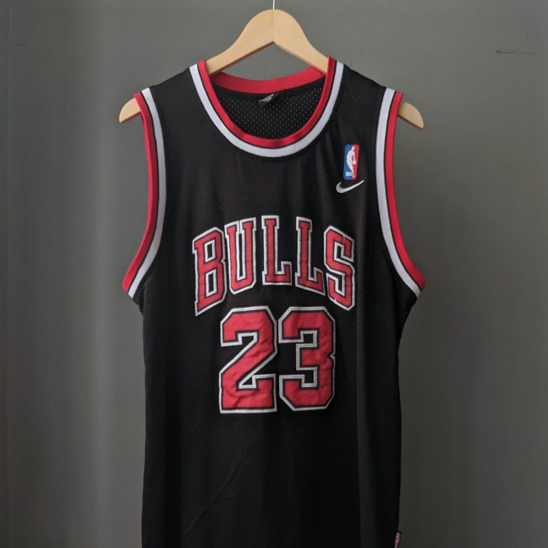 Nike NBA Chicago Bull City Edition Jersey(Size XL)Dead Stock, Men's  Fashion, Activewear on Carousell