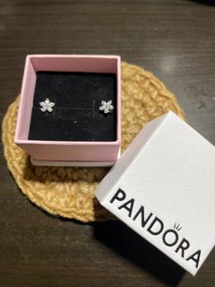 （分類：）位於 。 由 fionso95 提交（商品編號 1236649464，圖片 1）。簡介： 。