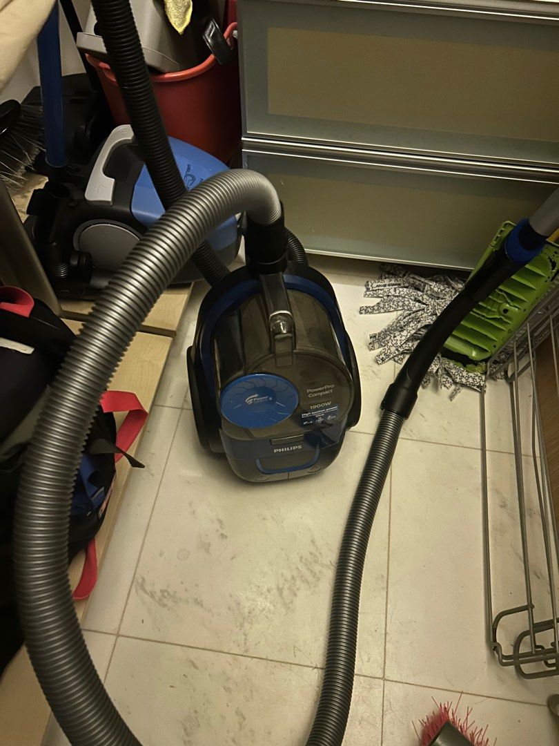 Philips power pro compact - must go by jul 10, TV & Home Appliances ...