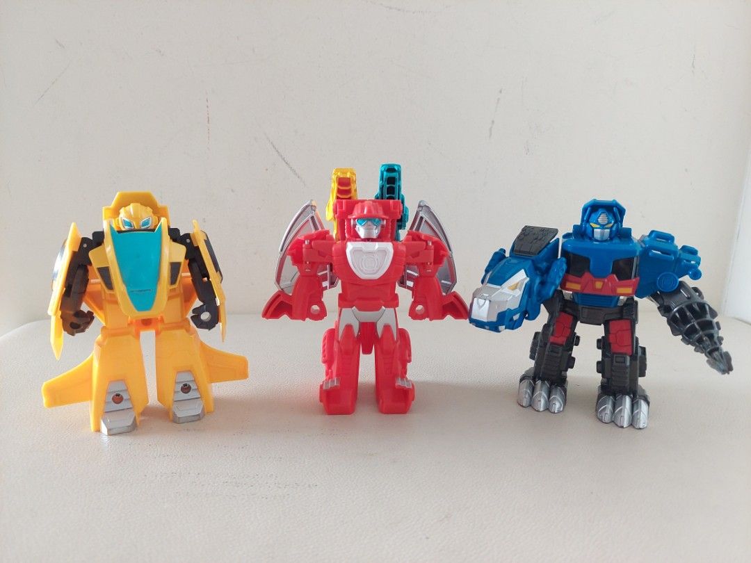Playskool Heroes Transformers Rescue Bots Heatwave the Fire-Bot to ...