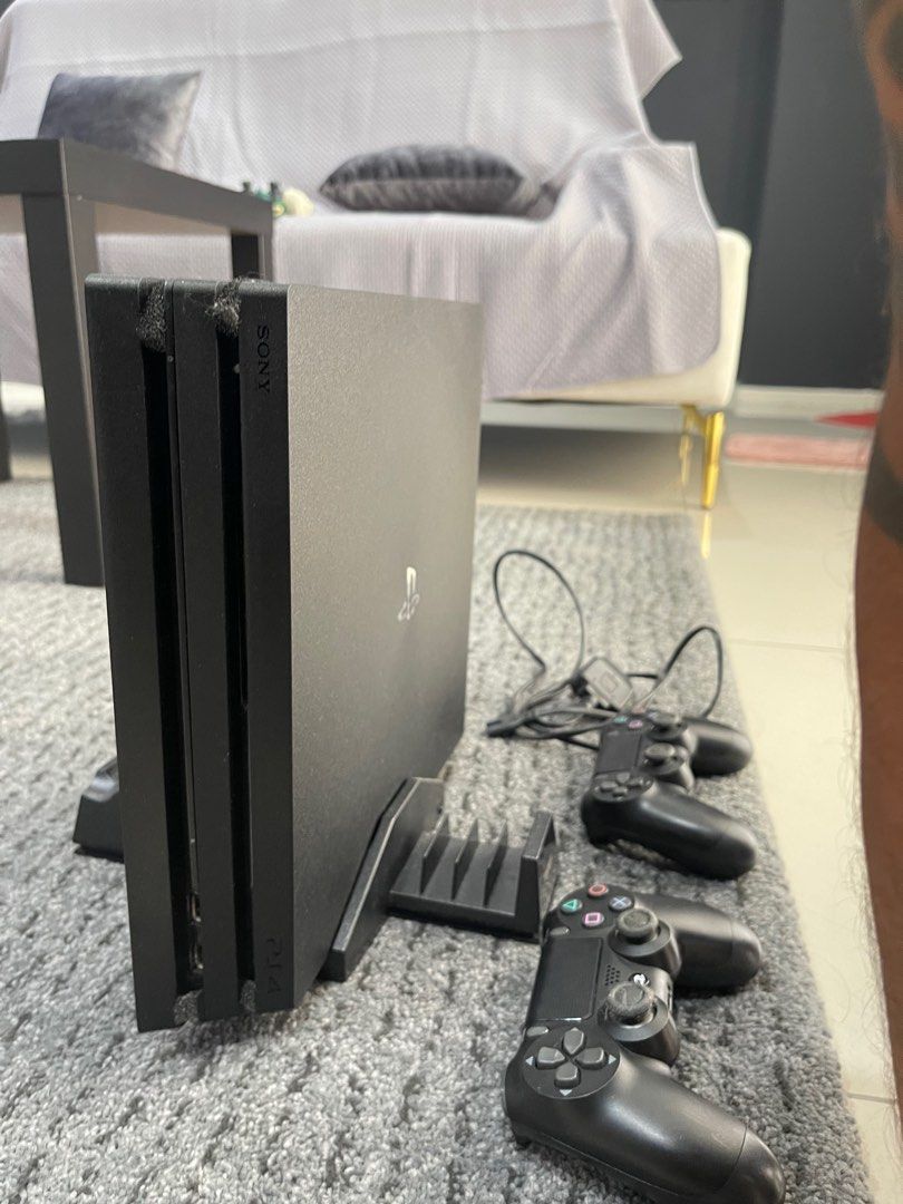 Ps4 pro full game hotsell