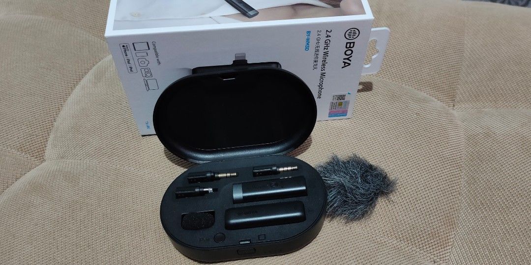 Pocket Camera Mic with Carry charging case on Carousell