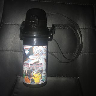 Pokemon black white reshiram zekrom pikachu tepig snivy oshawott water tumbler