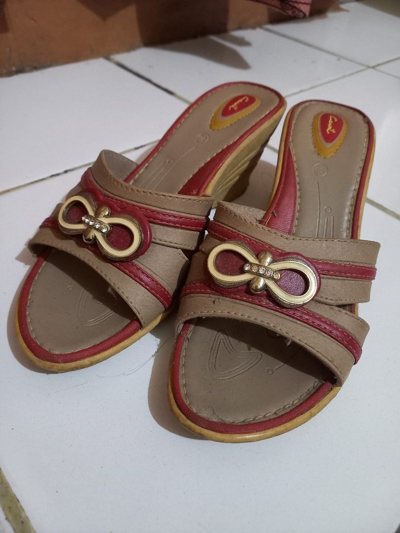 Sandal wedges on sale carvil