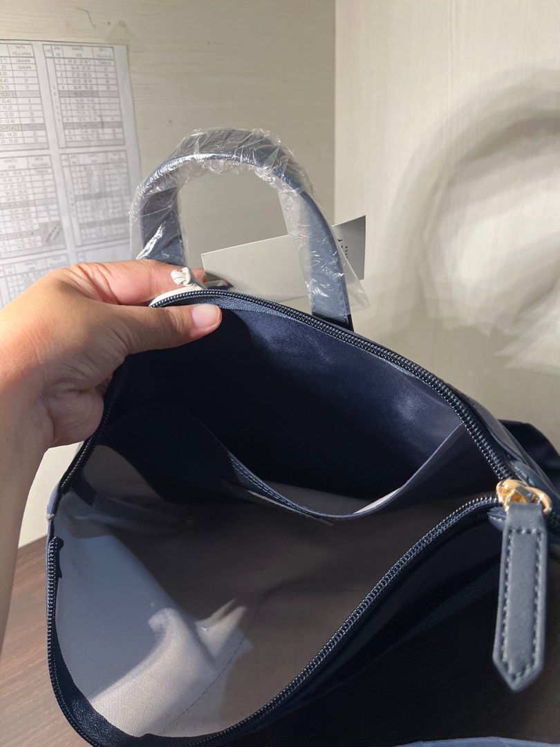 Radley Pocket Essentials Medium Backpack Zip Top Bag Navy, Fesyen