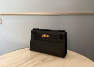 Exceptional Hermès Vintage Kelly Pochette Belt Bag Black Leather