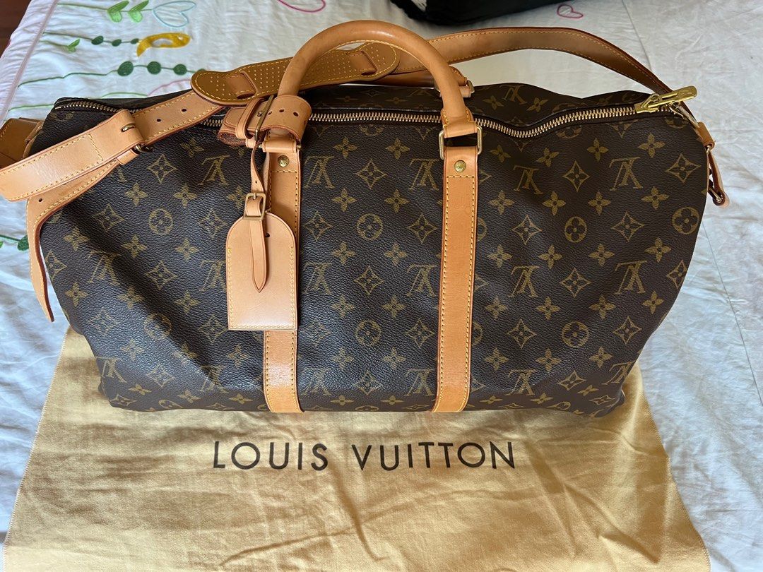 Louis Vuitton Keepall 50: How I pack it