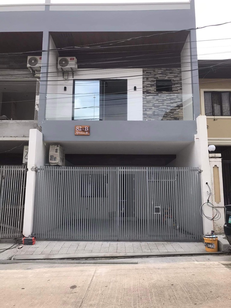 House & Lots for Sale Holy Spirit, Quezon Carousell