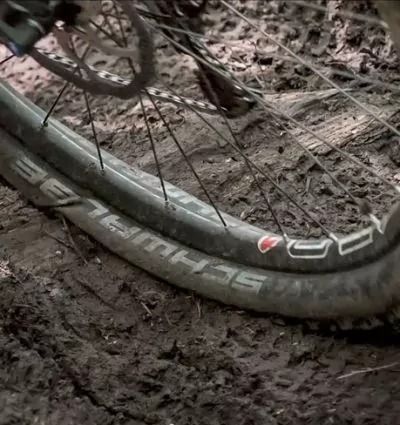 Schwalbe Procore Professional Bike Tires 27.5 inch Sports