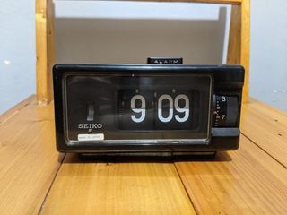 Seiko DP 690T Flip Clock