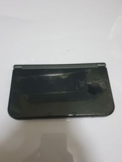 Selling Jet Black New Nintendo 3DS XL