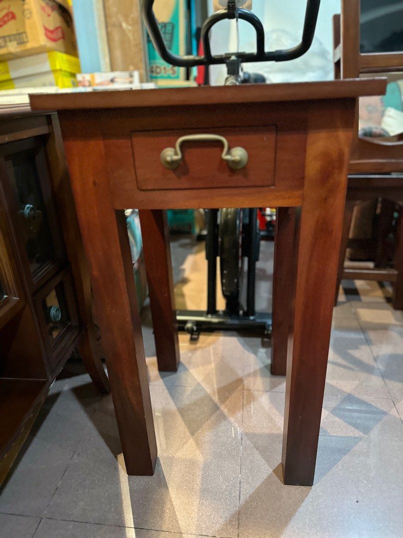 Side Display Table (Category: Tables & Sets) located in Johor Bahru. Submitted by trix_s (Listing ID 1236762583, Image 2). Description: Condition: Lightly used, condition as shown in the picture. Price: RM100 (exclude delivery; self-collection or self-arranged delivery) We intend to head down to KL next weekend (18/19 June). We can send items for a small fee, subject to availability..