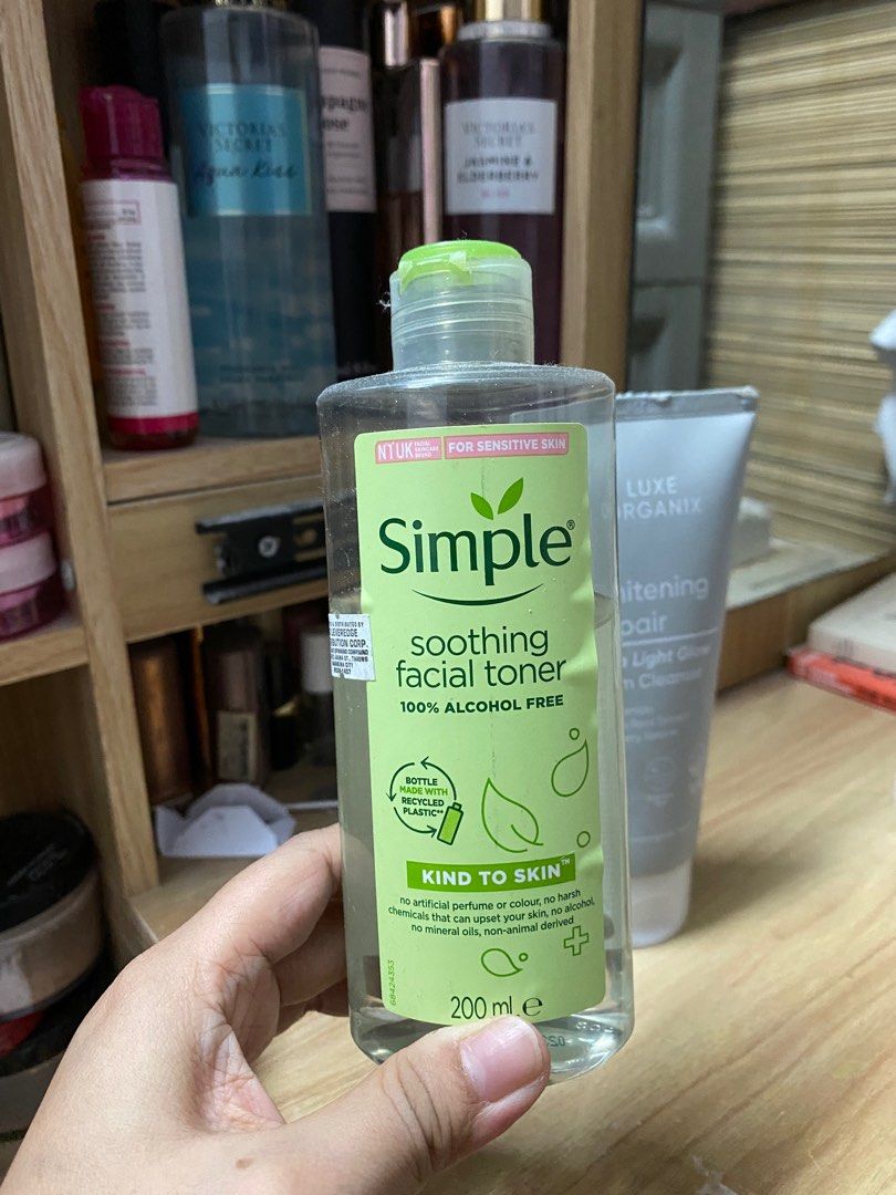 Simple facial toner on Carousell