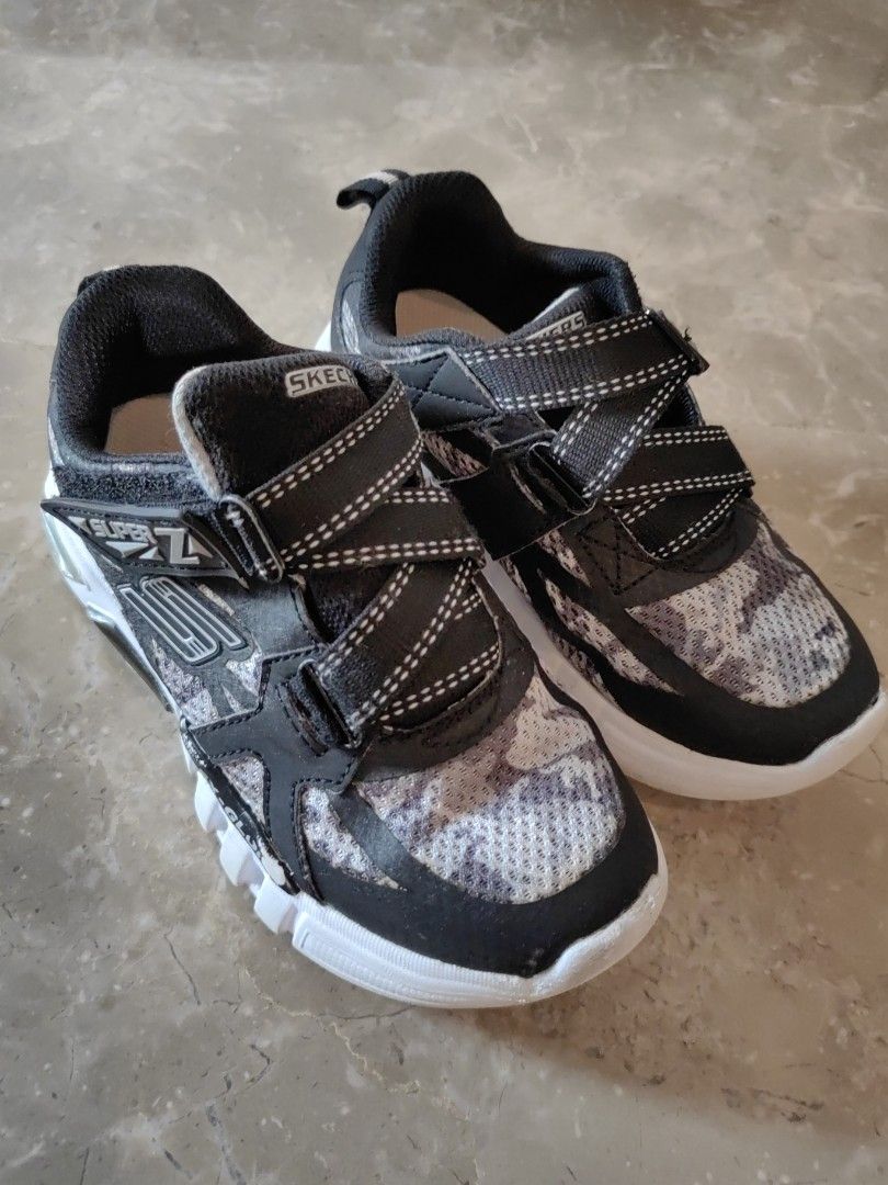 Skechers super z deals flex glow