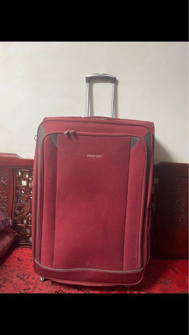 Slazenger Luggage 30 inch 76 cm height Hobbies Toys Travel