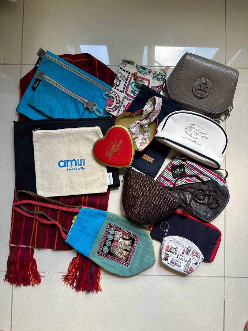 Small woolen bags top