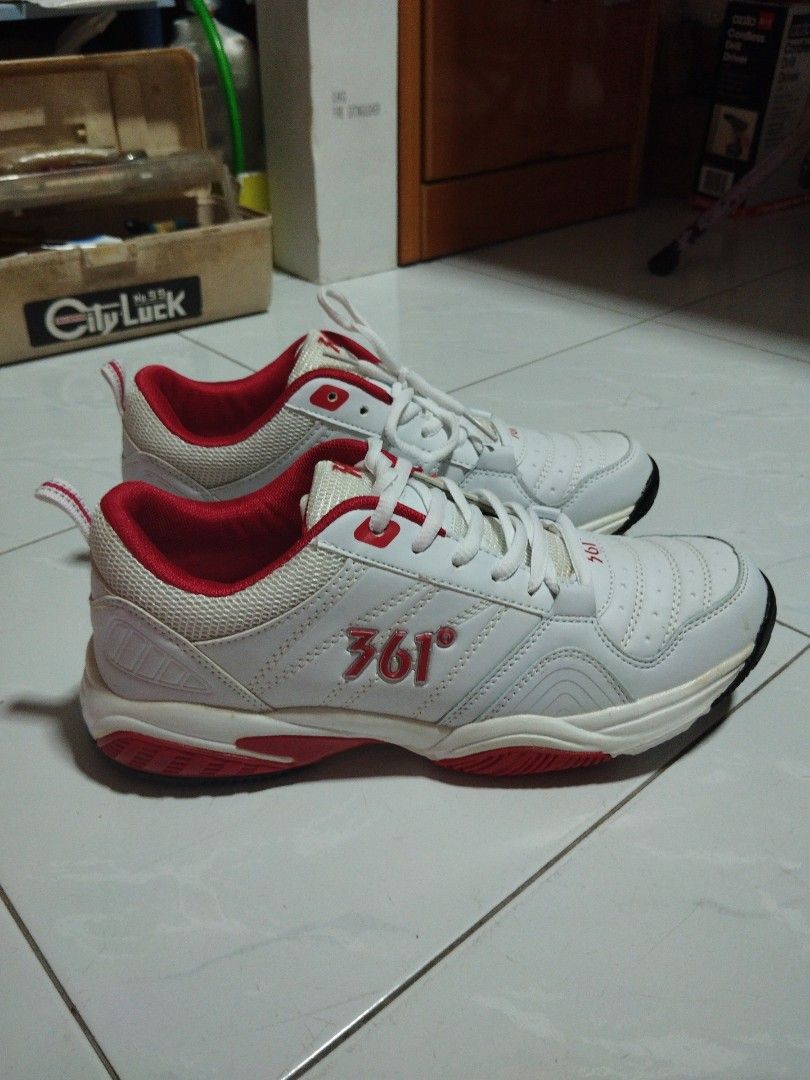New sports hot sale shoes price
