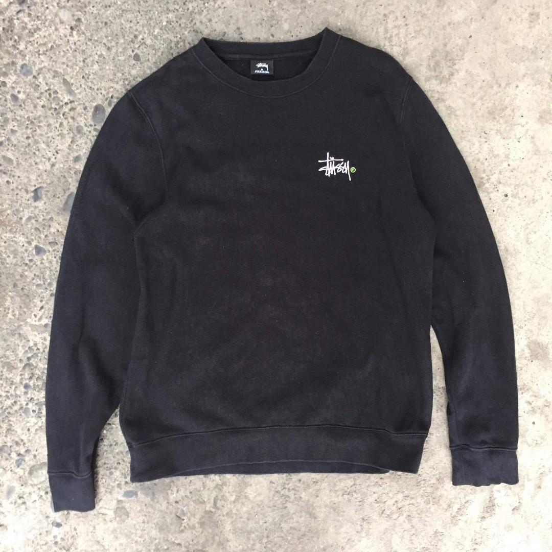 Stussy crewneck on Carousell