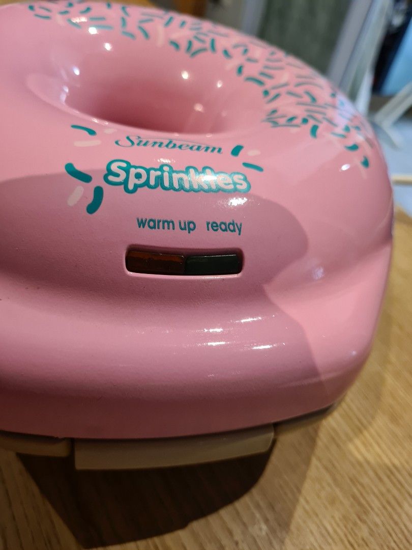 Sunbeam Waffle maker Aussie made, SG plug, TV & Home Appliances