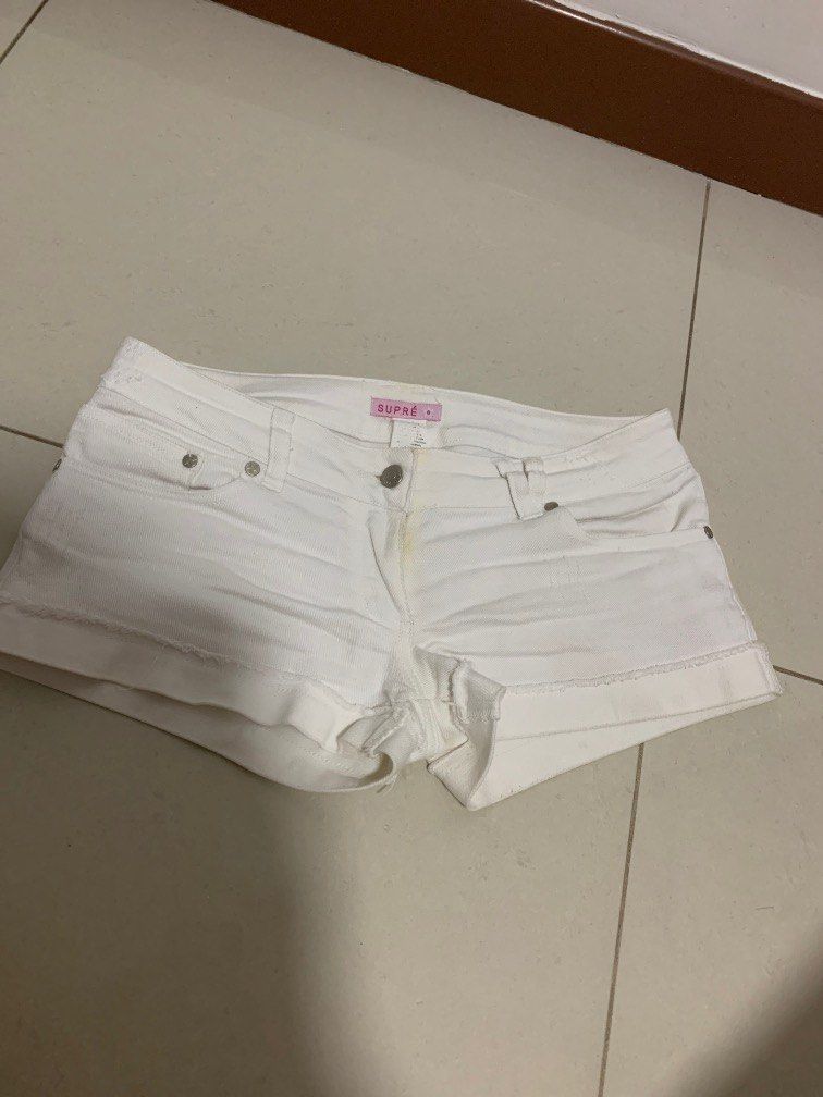 Supre 2024 white shorts