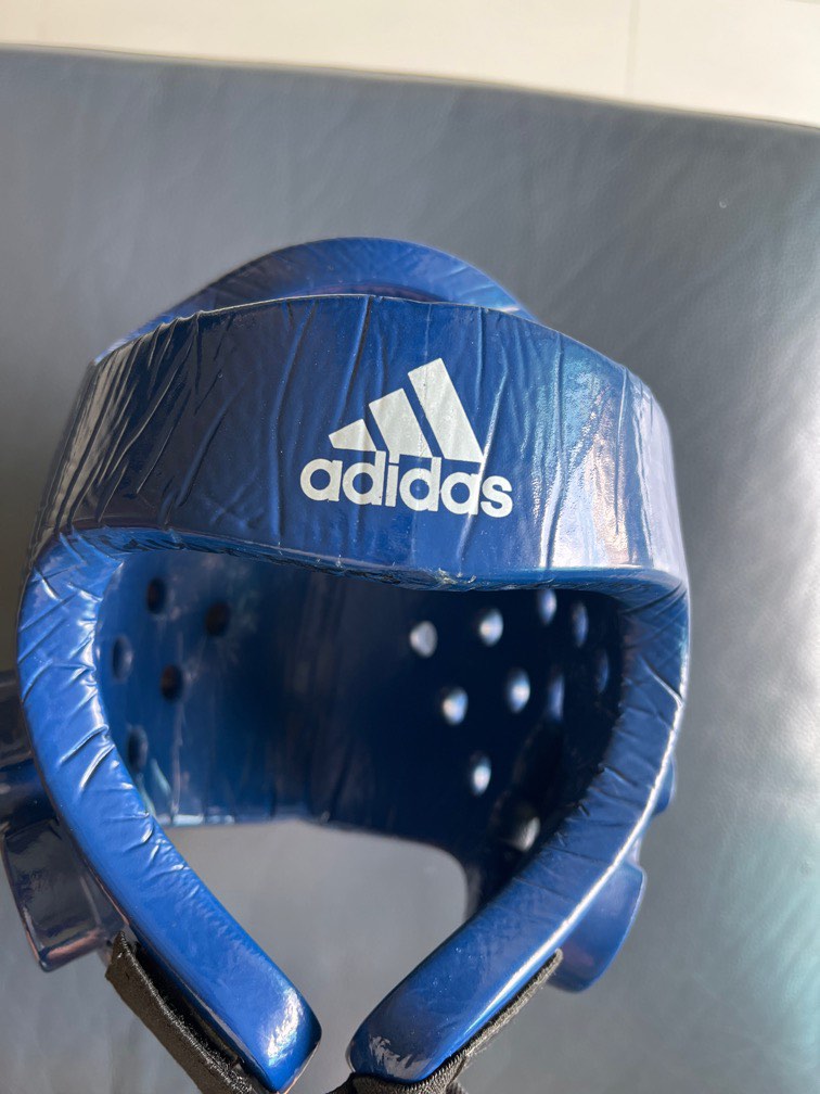 Taekwondo headgear (Adidasauthentic), Sports Equipment, Other Sports