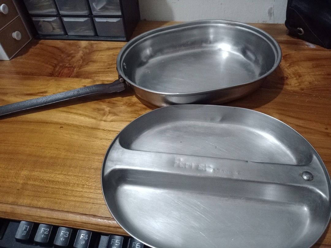 US World War II Mess kit 1944 (Category: Dinnerware & Cutlery) located in San Fernando. Submitted by gelo.archive (Listing ID 1236604623, Image 2). Description: US World War II Mess kit used during the Philippine Campaign made in 1944 by Knapp Monarch Payment Method (Payment first policy) •Palawan Express • Pay Maya.