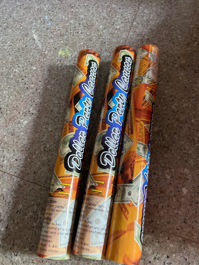 USD dollar confetti big notes party popper, Hobbies & Toys, Stationery