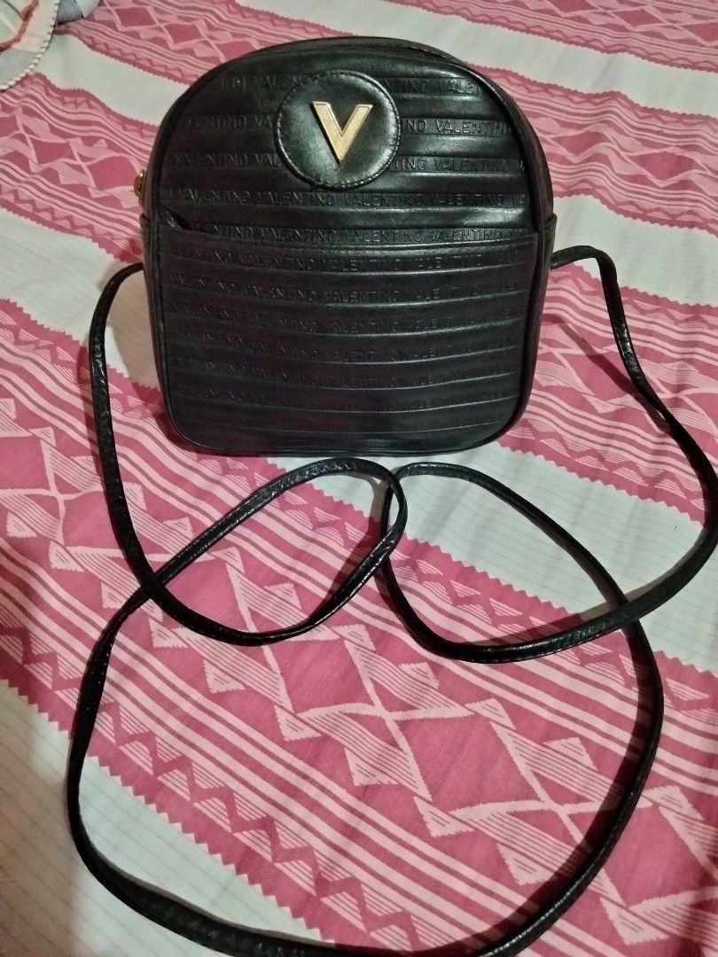 Valentino Shoulder Bag on Carousell