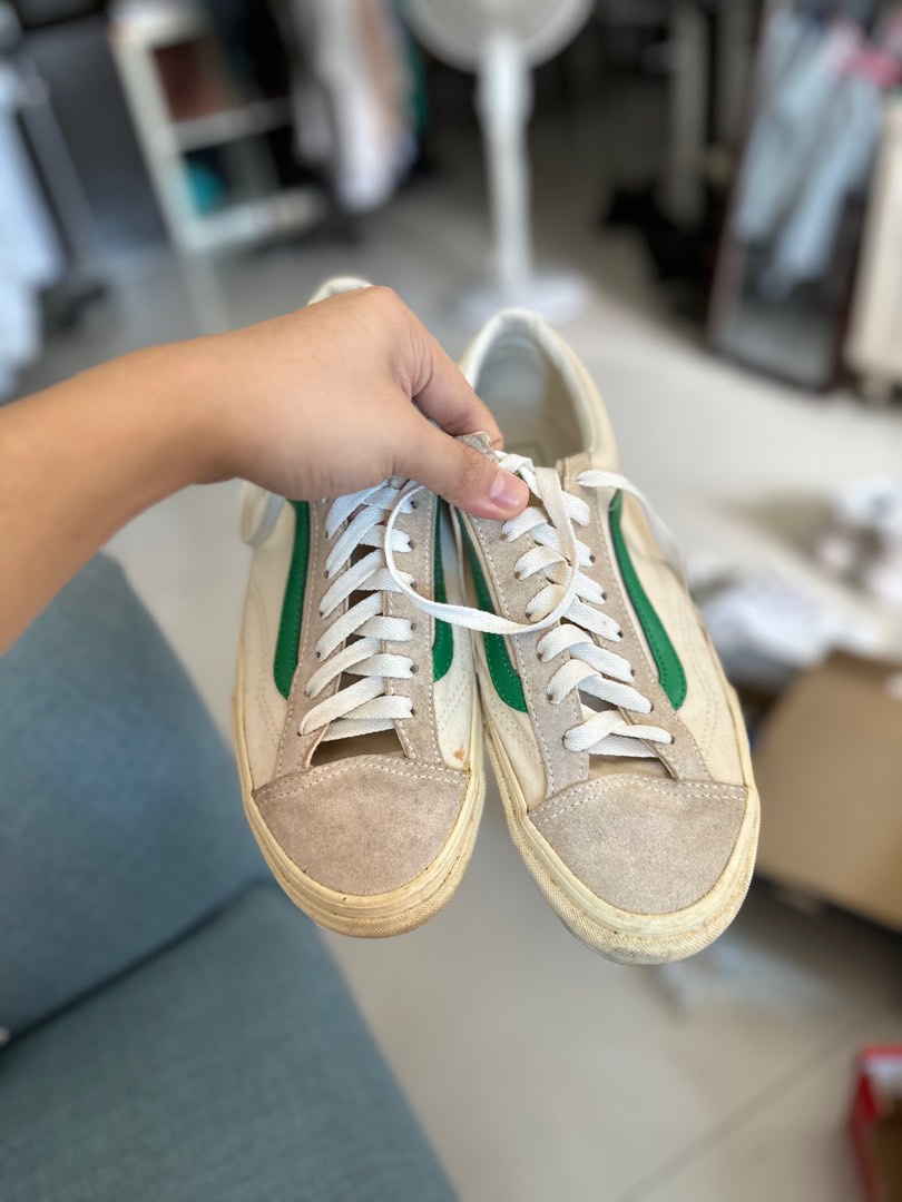 Vans Old Skool Men s Fashion Footwear Sneakers on Carousell