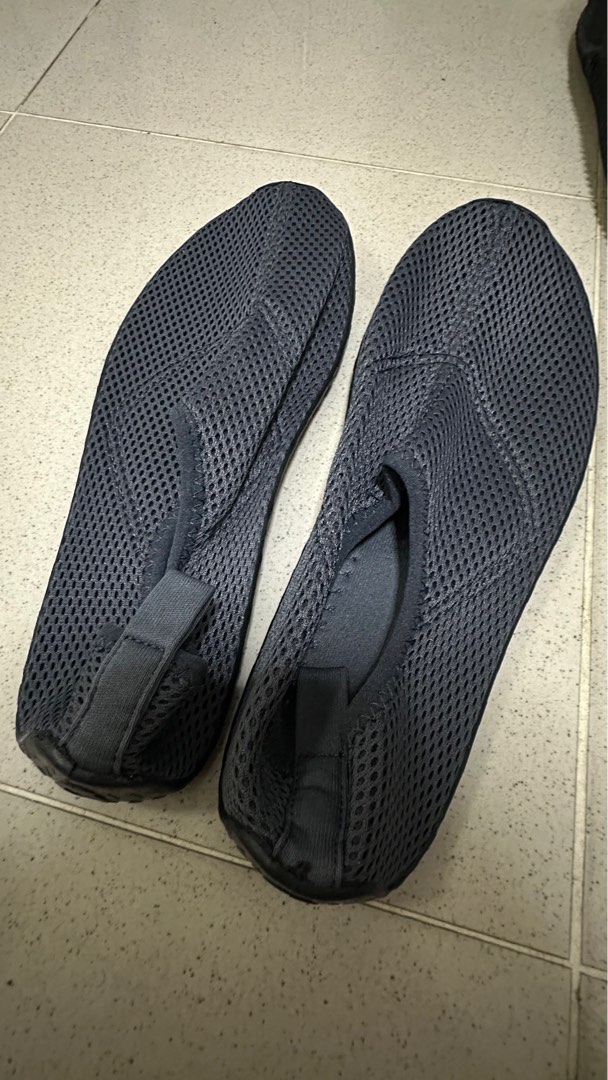 Water sport Shoe/ decathlon, Sports Equipment, Sports Games