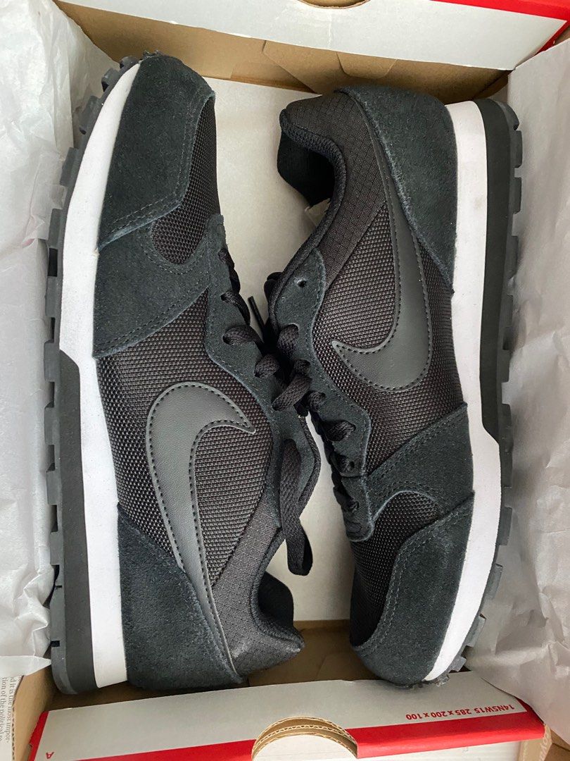 New Women s Nike Md Runner 2 US8.5