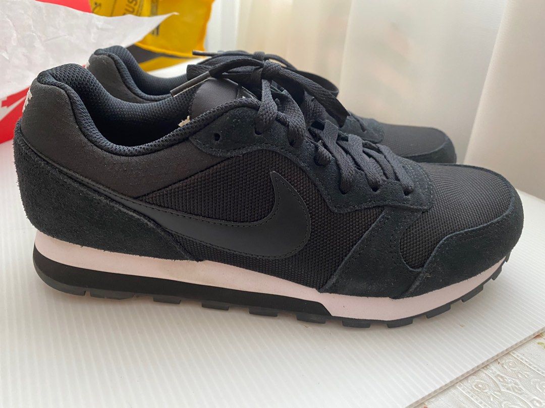 Md runner nike black shop