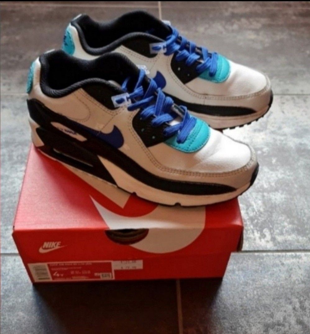 Nike air max outlet 90 size 6 toddler