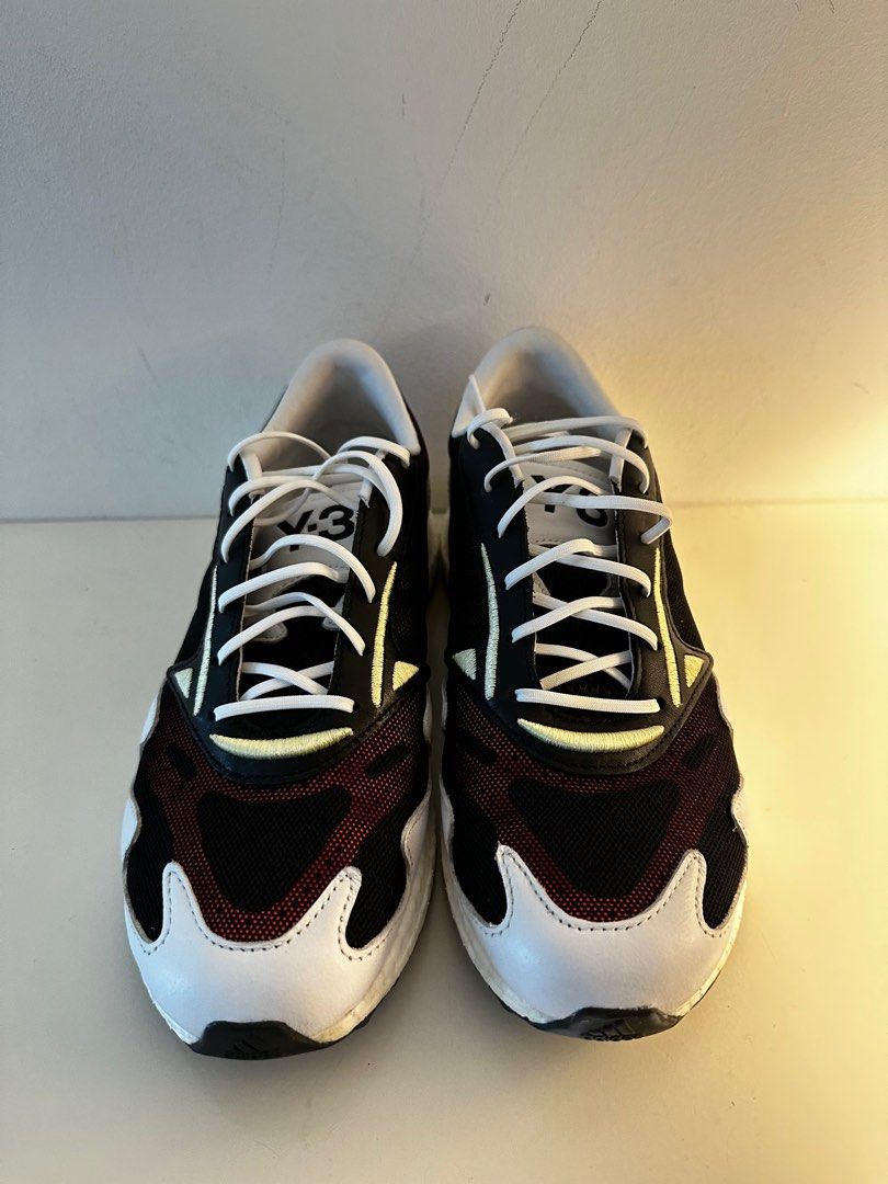 Y3 sneaker size EU 41.5 Men s Fashion Footwear Sneakers on