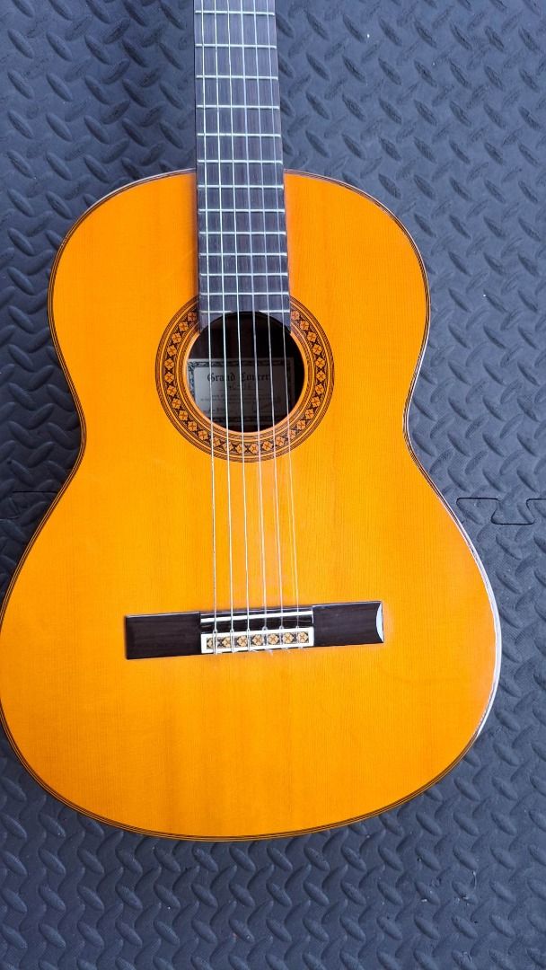 YAMAHA GC-16 classical guitar, Hobbies & Toys, Music & Media
