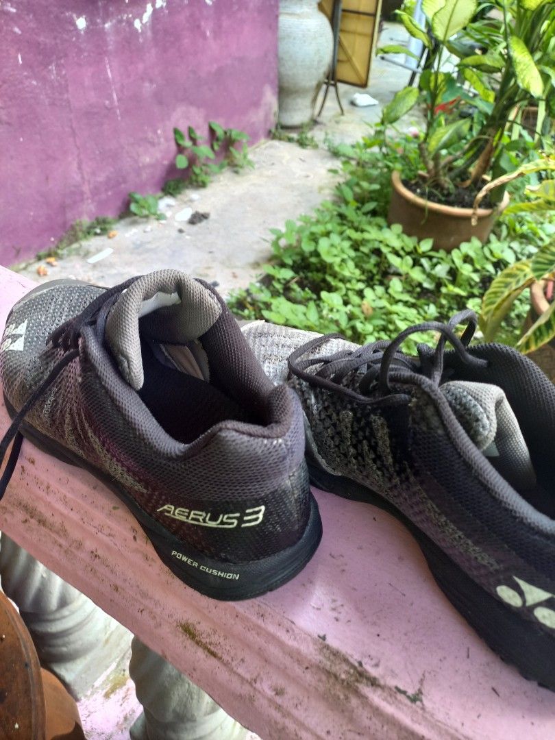 Kasut yonex aerus 3 outlet