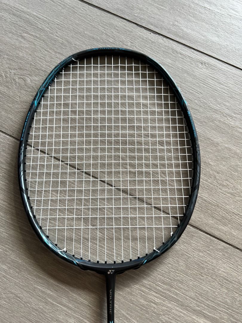 Yonex voltric z-force 2 Blue SP 3UG5 (重殺神器), 運動產品, 運動與