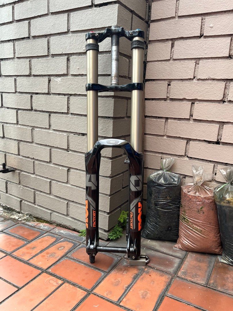 Fox hotsell 40 downhill